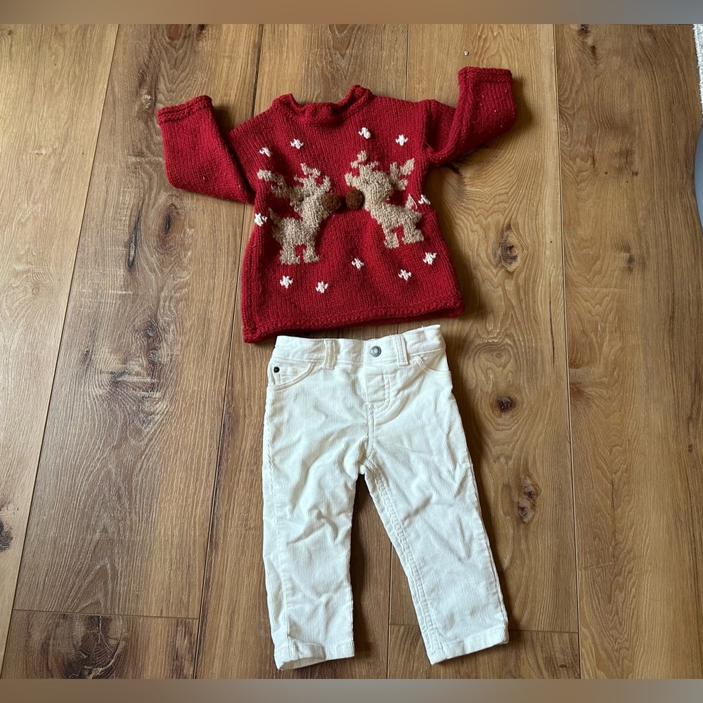 Zara Christmas Winter knit sweater and corduroy white pants